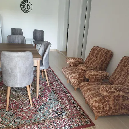 Kujtimi House Ubytování v soukromí