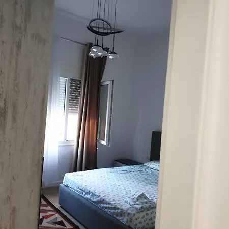 Ubytování v soukromí Kujtimi House